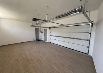 Interno non residenziale - Villa via Roma, 65, Cardano al Campo - photo 14