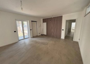 Cucina - Villa via Roma, 65, Cardano al Campo - photo 37