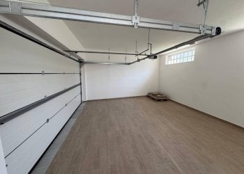 Magazzino - Villa via Roma, 65, Cardano al Campo - photo 41