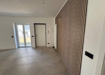 Interno palazzo - Villa via Roma, 65, Cardano al Campo - photo 47