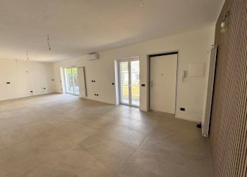 Cucina - Villa via Roma, 65, Cardano al Campo - photo 48