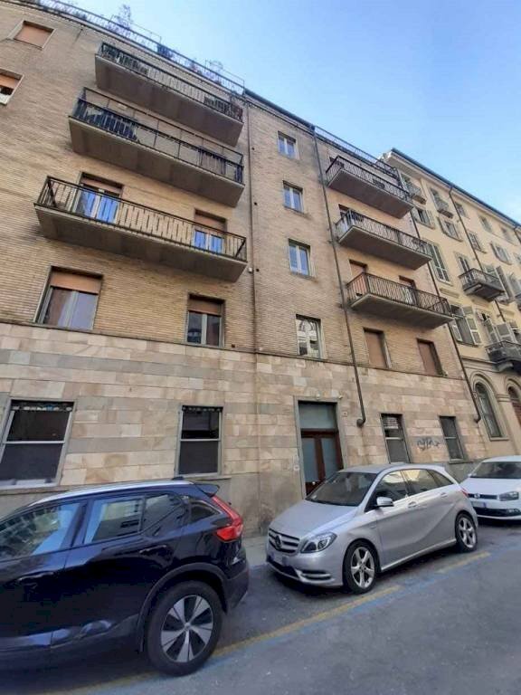 Facciata - Four-room apartment via Camillo Benso di Cavour, 48, Torino (neighborhood Centro) - photo 2