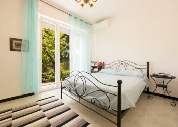 Camera da letto - Trilocale via Vaccarezza, Casella - foto 7