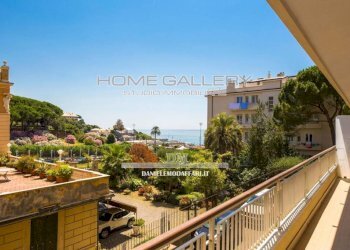 Balcone - Appartamento viale Nazario Sauro, Genova (zona Albaro) - foto 1