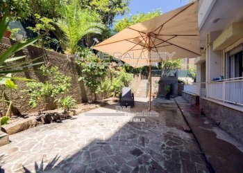 Giardino - Appartamento viale Nazario Sauro, Genova (zona Albaro) - foto 17