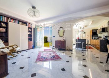 Salone - Appartamento Mura delle Chiappe, Genova (zona Castelletto) - foto 7
