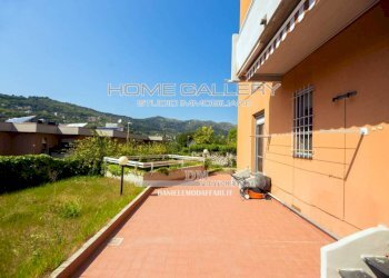 Giardino - Two-room apartment via Monte Nero, Genova (neighborhood Marassi) - photo 2