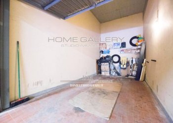 Box auto - Two-room apartment via Monte Nero, Genova (neighborhood Marassi) - photo 17