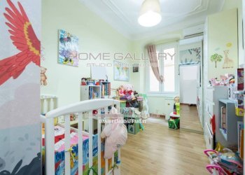 Camera da letto - Three-room apartment corso Firenze, Genova (neighborhood Castelletto) - photo 22