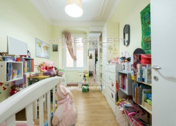 Camera da letto - Three-room apartment corso Firenze, Genova (neighborhood Castelletto) - photo 23