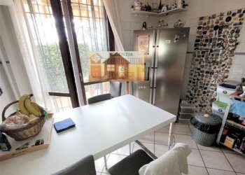 Salone - Villa via Tabernacolo, frazione Capalle, Campi Bisenzio - foto 4
