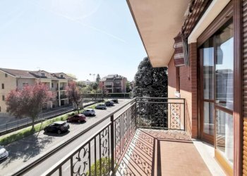 Terrazzo - Villa via Monte Grappa, 27, Leini - foto 20
