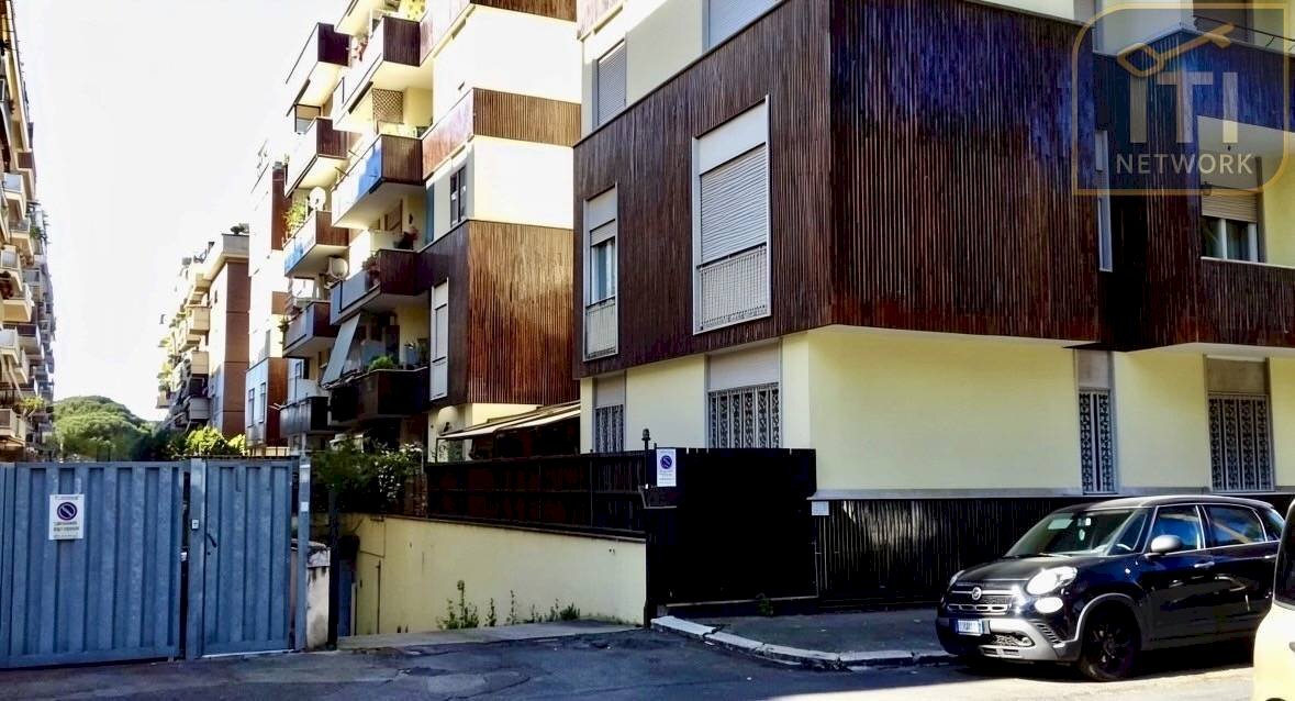 Foto 1 - Box Viale Dei Promontori
 
N 446/B18, Roma - foto 1