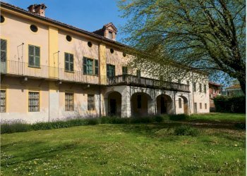Facciata - Stabile - Palazzo Villanova Solaro - foto 14