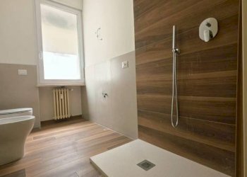 Bagno - Four-room apartment viale Partigiani d'Italia, Parma - photo 9