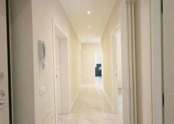 Corridoio - Four-room apartment piazzale Pablo, SN, Parma (neighborhood Pablo) - photo 16