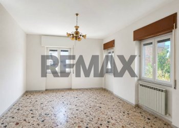 Stanza vuota - Villa Via Papa Giovanni XXIII
 
16, Casali del Manco - foto 2