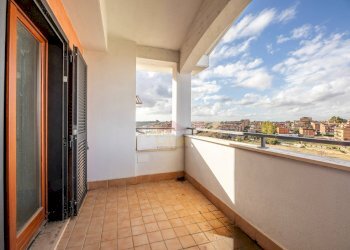 Foto 2 - Four-room apartment Via Anna Lorenzetto, Roma - photo 2