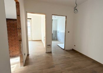Disimpegno - Trilocale via Zara, 8, Biella - foto 6