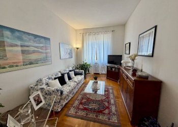 Camera da letto - Appartamento piazza San Paolo, 1, Biella - foto 17