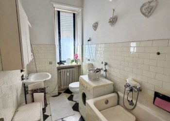 Camera da letto - Appartamento piazza San Paolo, 1, Biella - foto 21