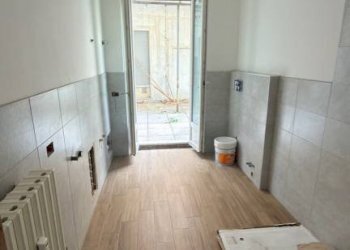 Bagno - Quadrilocale via Zara, 8, Biella - foto 7