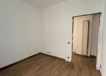 Camera da letto - Quadrilocale via Zara, 8, Biella - foto 11