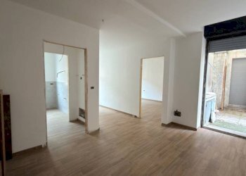 Cucina - Trilocale via Zara, 8, Biella - foto 7