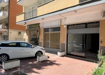 Facciata - Shop viale Alcione, 23/c, Francavilla al Mare - photo 3