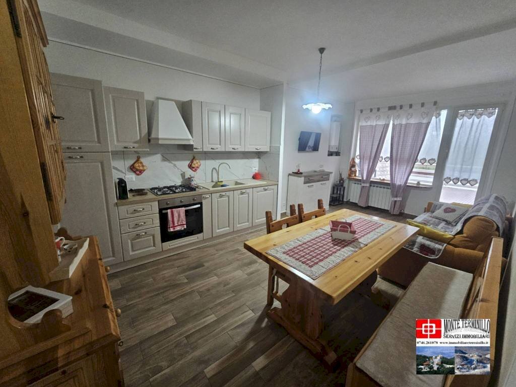 Cucina - Three-room apartment SP10, Micigliano - photo 1