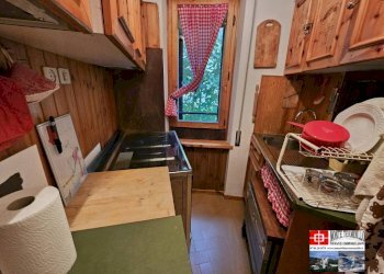 Cucina - Trilocale via dei Villini, Rieti - foto 9