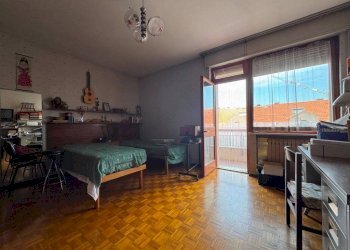 Camera da letto - Attic via Giovanni Battista Bongioanni, 15, Cuneo (neighborhood Donatello) - photo 4