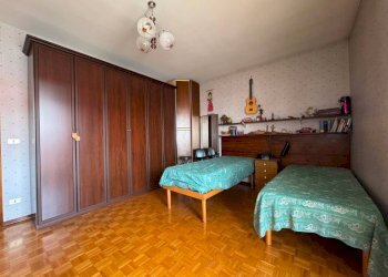 Camera da letto - Attic via Giovanni Battista Bongioanni, 15, Cuneo (neighborhood Donatello) - photo 13