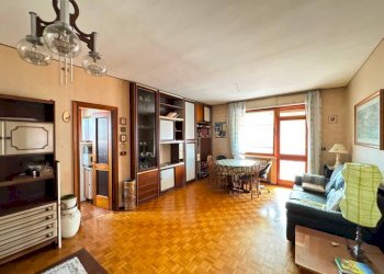 Salone - Attic via Giovanni Battista Bongioanni, 15, Cuneo (neighborhood Donatello) - photo 19