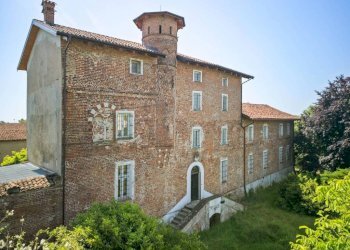 Facciata - Rustico via al Castello, 4, Dusino San Michele - foto 2