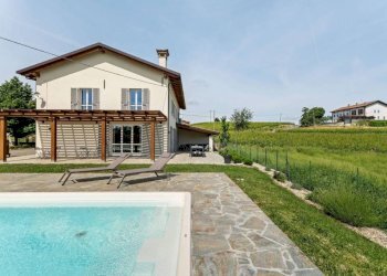 Piscina - Villa strada Bricco, 46, Nizza Monferrato - photo 16