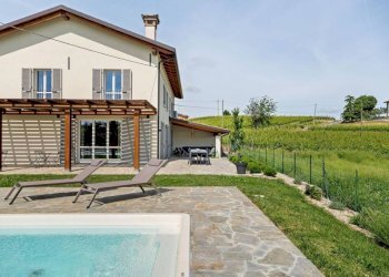 Piscina - Villa strada Bricco, 46, Nizza Monferrato - photo 17