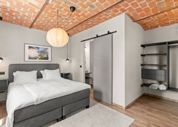 Camera da letto - Villa strada Bricco, 46, Nizza Monferrato - photo 34