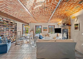Salone - Appartamento via Tetti Broglia, 6, Pino Torinese - foto 3