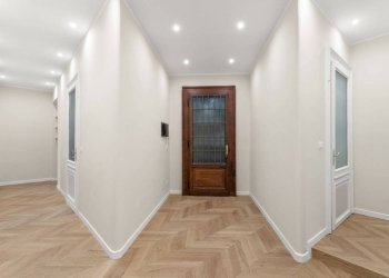 Corridoio - Appartamento via Milazzo, 2, Torino (zona Borgo Po) - foto 14