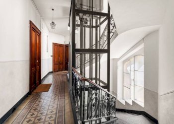 Interno palazzo - Appartamento via Milazzo, 2, Torino (zona Borgo Po) - foto 21