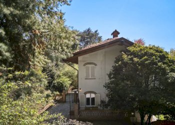 Facciata - Villa strada dei Ronchi, 117, Torino - photo 23