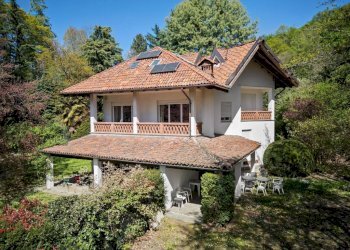 Facciata - Villa strada dei Ronchi, 117, Torino - photo 26