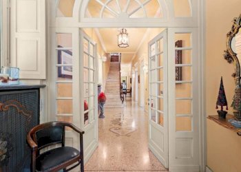 Corridoio - Villa strada Comunale Santa Margherita, 202, Torino (neighborhood Borgo Po) - photo 40