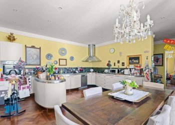 Cucina - Villa strada Comunale Santa Margherita, 202, Torino (neighborhood Borgo Po) - photo 42
