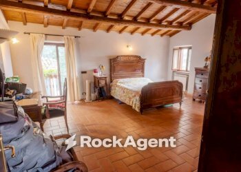 Camera da letto - Appartamento via delle Scuole, 4, Viterbo - foto 11