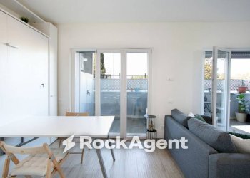 Salone - One-room apartment via Ildebrando della Giovanna, 81, Roma (neighborhood Massimina) - photo 14