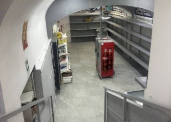 Interno non residenziale - Shop via Bologna, Napoli - photo 11