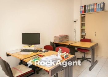 Ufficio - Four-room apartment viale di Augusto, 62, Napoli (neighborhood Fuorigrotta) - photo 14
