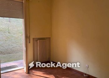 Camera da letto - Three-room apartment via Puccini, Solignano - photo 10